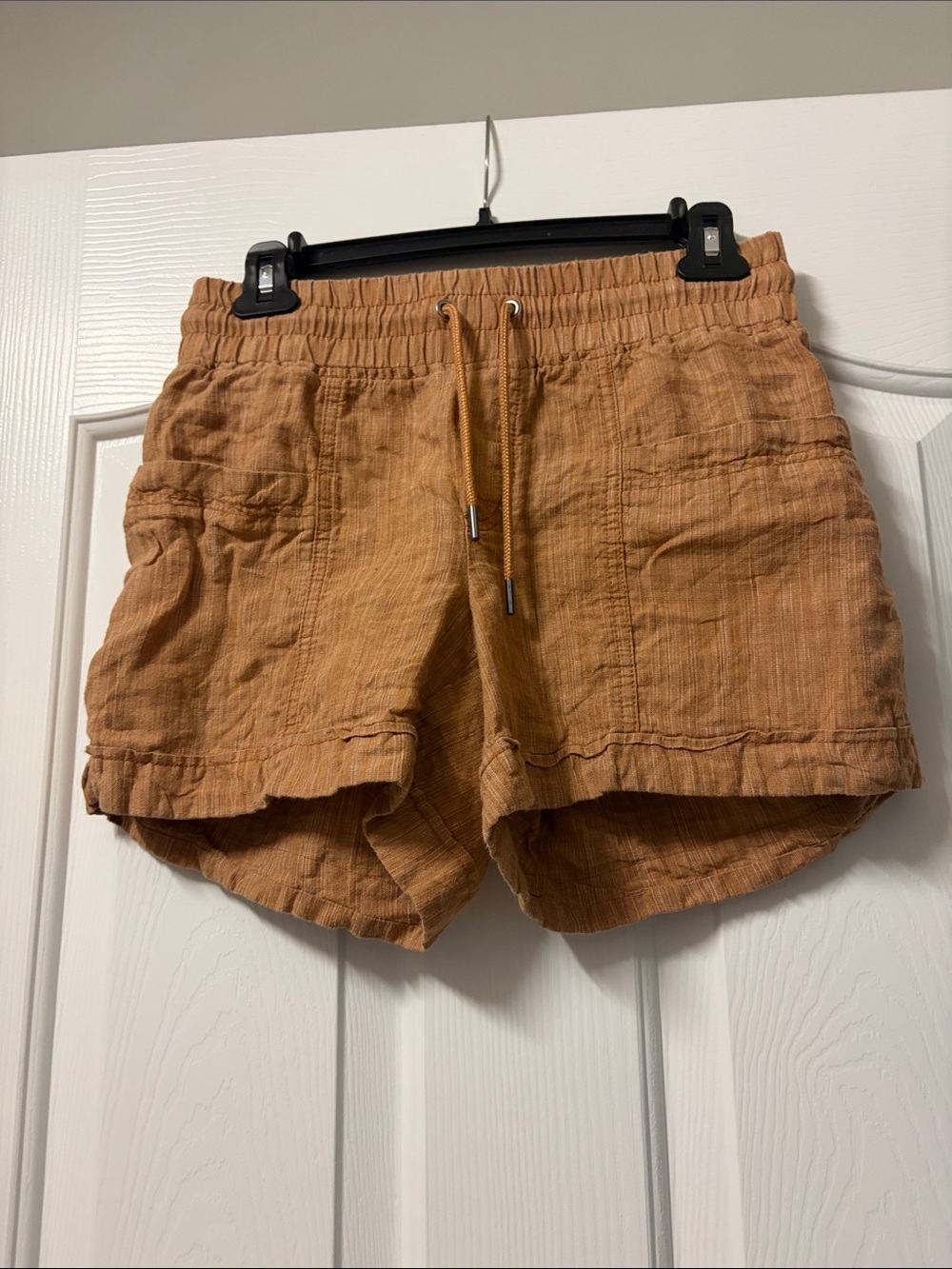 Athleta Women's Athletic Shorts in Rust Orange